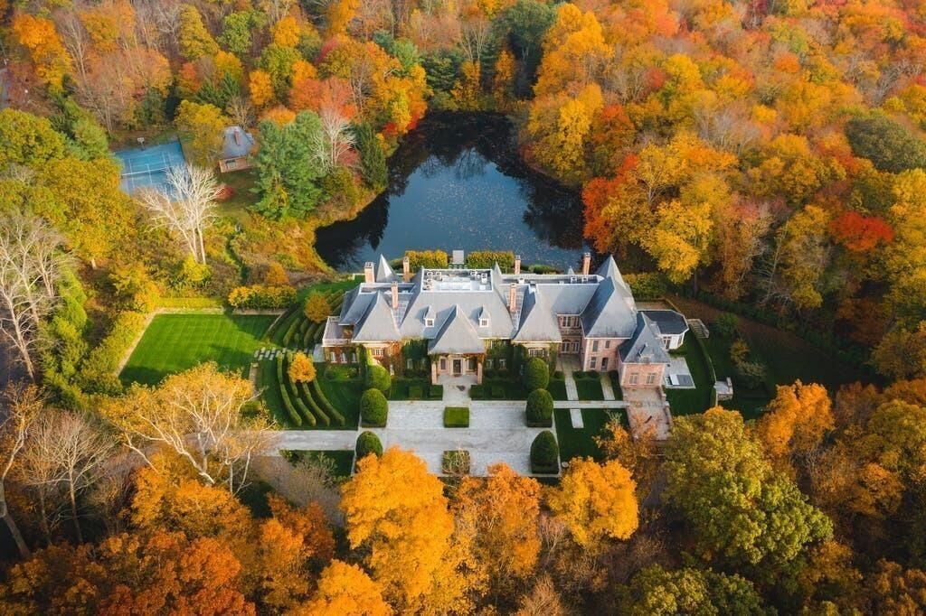 #19. 266 Michigan Rd, New Canaan
